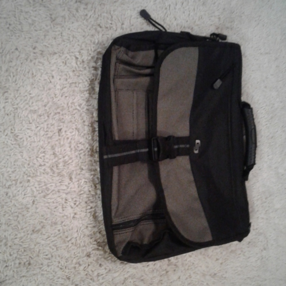 Black and Gray Solo Soft Briefcase
